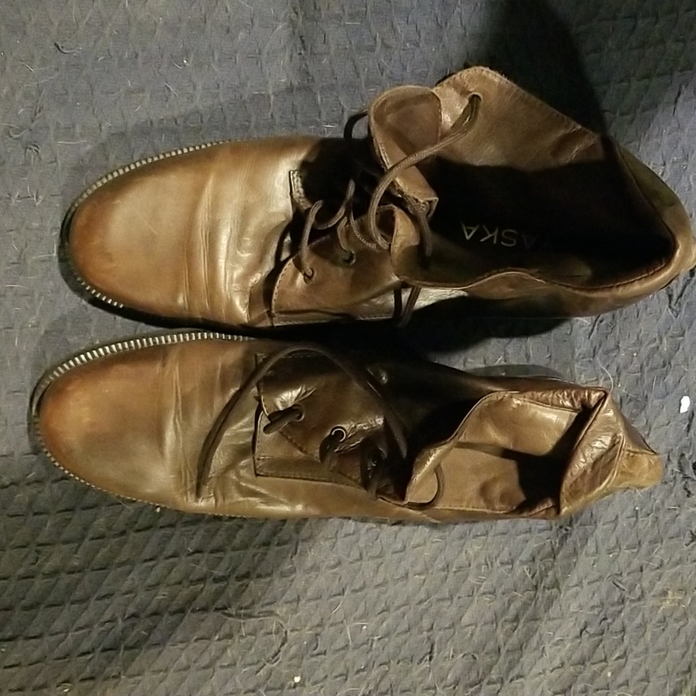Brown leather boots  size 10B